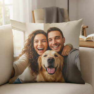 Couple & Throw Pillot